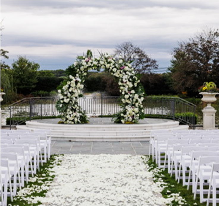 Grace Arch - White Arch with bench